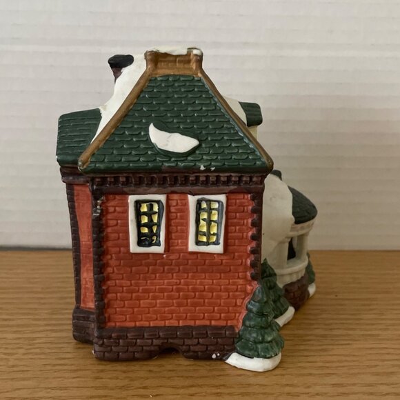 Vintage Holiday Traditions 2 Story House w Gazebo Porch Christmas Village House - Picture 3 of 9